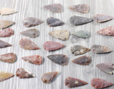 25 Large Stone Ornamental Arrowheads  #5955     Arrowhead