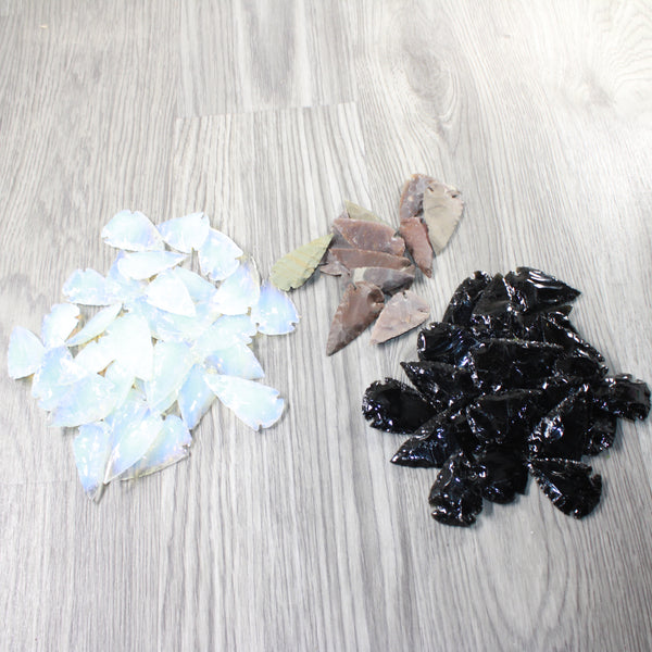 60 Large Ornamental Arrowheads  #myak57     Arrowhead